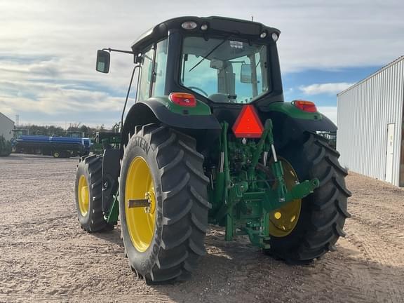 Image of John Deere 6145M equipment image 3