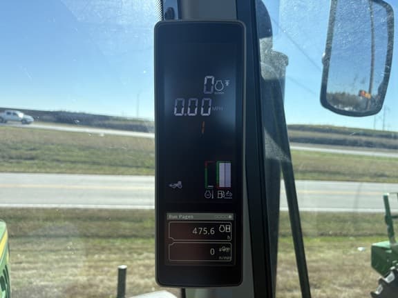 Image of John Deere 6145M equipment image 4