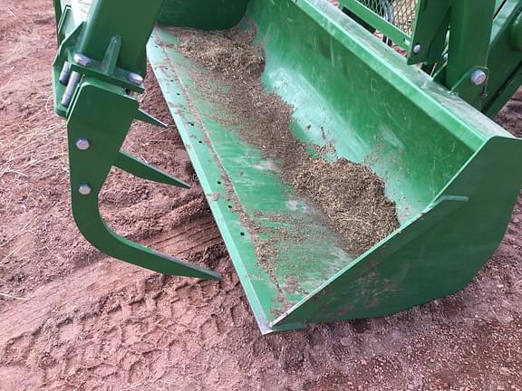 Image of John Deere 6145M equipment image 4