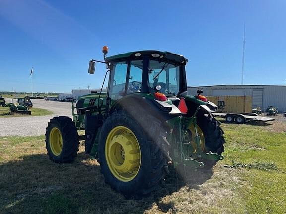 Image of John Deere 6145M equipment image 4
