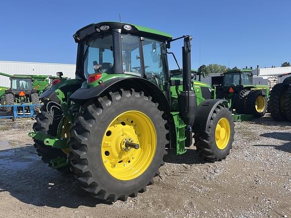 Image of John Deere 6145M equipment image 3