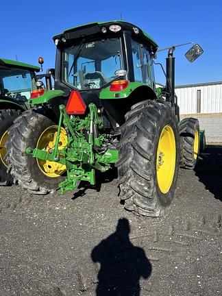 Image of John Deere 6145M equipment image 3