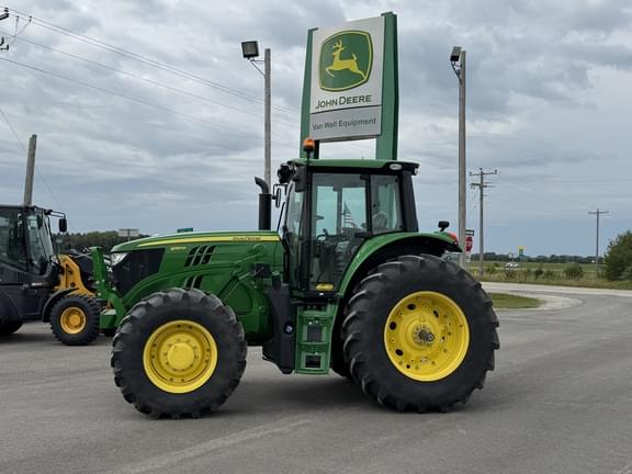 Image of John Deere 6155M equipment image 2