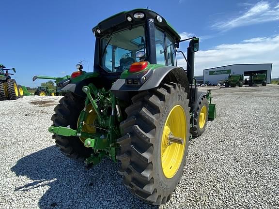 Image of John Deere 6155M equipment image 4