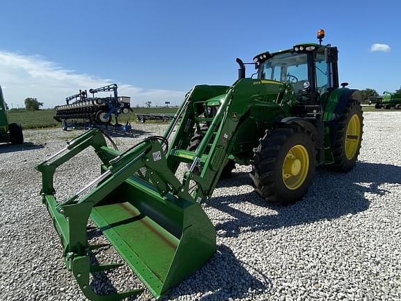 Image of John Deere 6155M equipment image 1