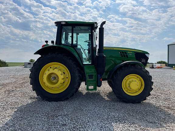 Image of John Deere 6155M equipment image 3