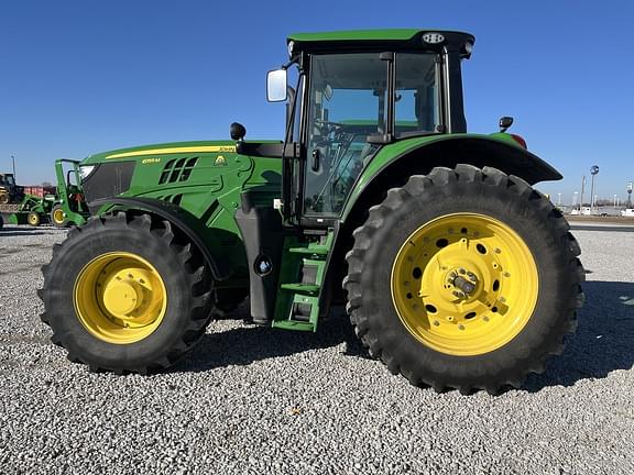 Image of John Deere 6155M equipment image 2