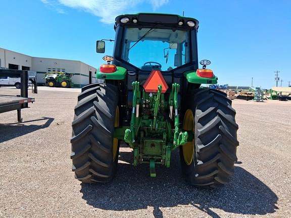 Image of John Deere 6155M equipment image 3