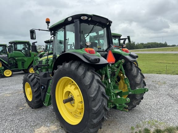 Image of John Deere 6155M equipment image 3