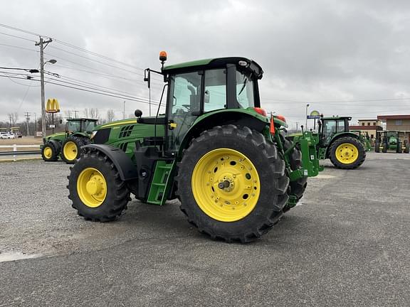 Image of John Deere 6155M equipment image 4