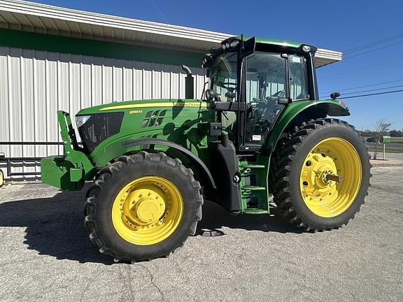 Image of John Deere 6155M equipment image 2