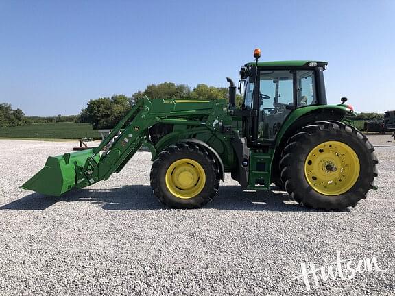 Image of John Deere 6155M equipment image 2