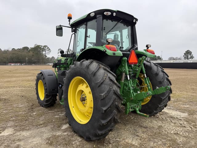 Image of John Deere 6155M equipment image 2