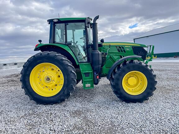 Image of John Deere 6155M equipment image 3