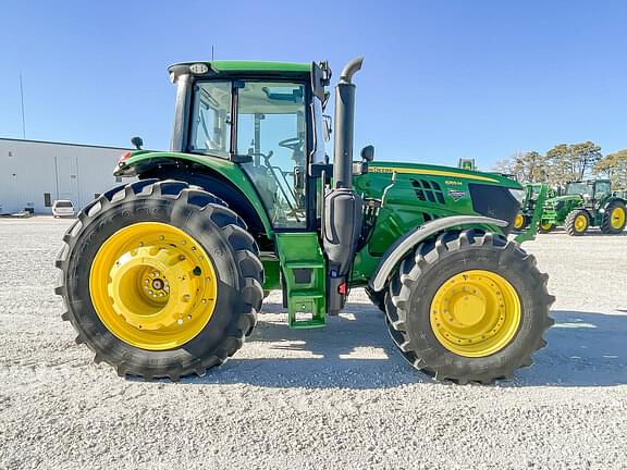 Image of John Deere 6155M equipment image 3