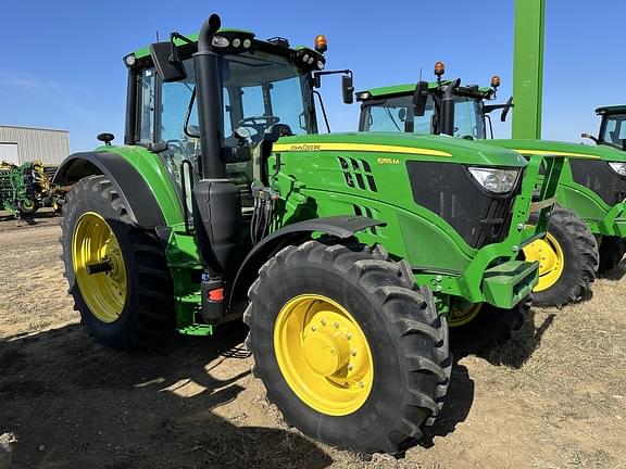 Image of John Deere 6155M equipment image 3