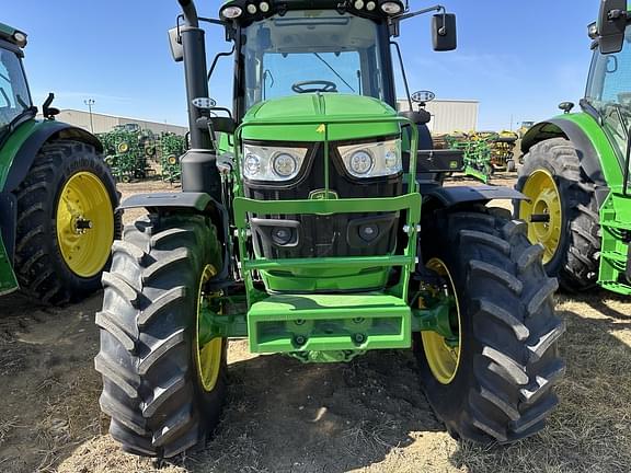 Image of John Deere 6155M equipment image 2