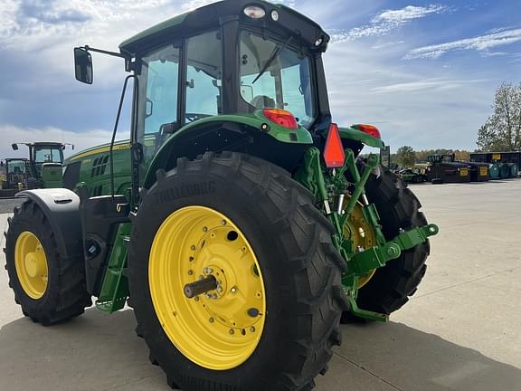 Image of John Deere 6155M equipment image 3