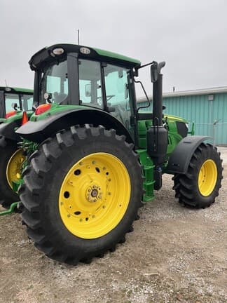 Image of John Deere 6155M equipment image 3