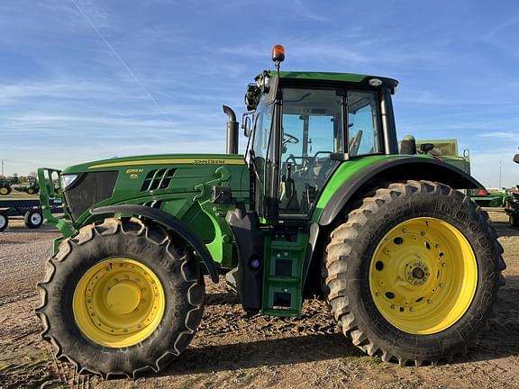 Image of John Deere 6155M equipment image 1