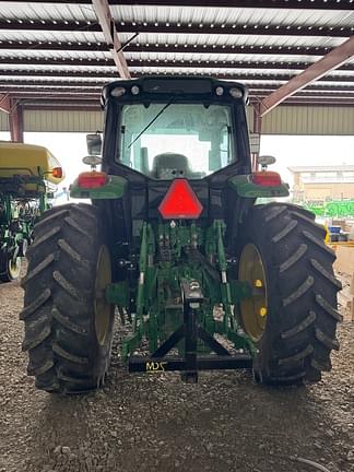 Image of John Deere 6155M equipment image 3