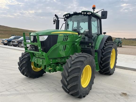 Image of John Deere 6155M equipment image 1