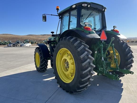 Image of John Deere 6155M equipment image 3