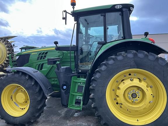 Image of John Deere 6155M equipment image 3