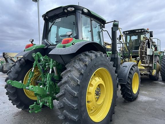 Image of John Deere 6155M equipment image 2