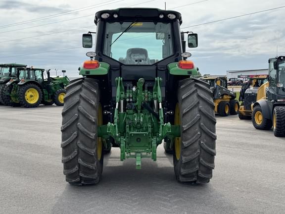 Image of John Deere 6155M equipment image 2