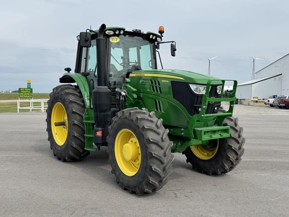 Image of John Deere 6155M equipment image 4