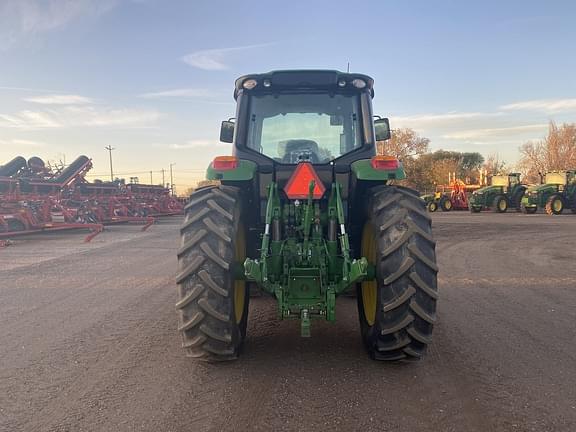 Image of John Deere 6155M equipment image 4