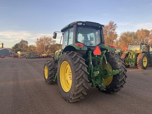 Image of John Deere 6155M equipment image 2