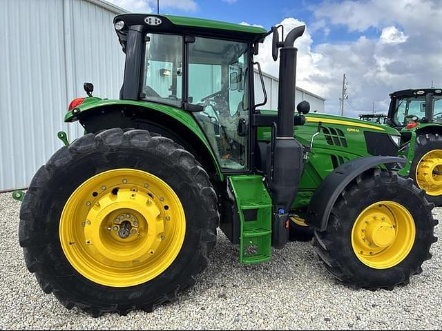 Image of John Deere 6155M equipment image 2