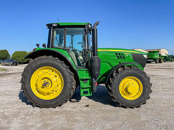 Image of John Deere 6155M equipment image 3