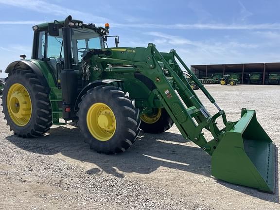 Image of John Deere 6155M equipment image 1