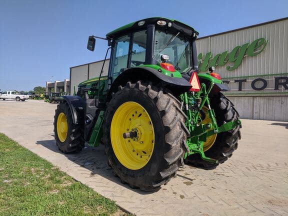 Image of John Deere 6155M equipment image 2