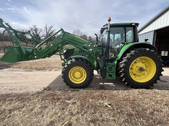 Image of John Deere 6155M equipment image 1