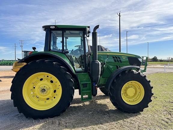 Image of John Deere 6155M equipment image 4