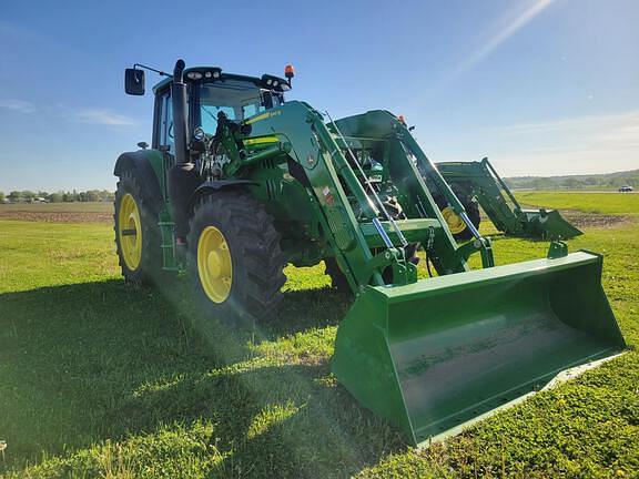 Image of John Deere 6155M equipment image 2