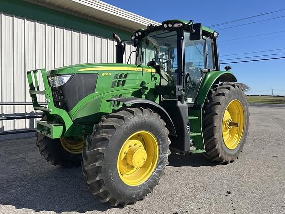 Image of John Deere 6155M equipment image 4