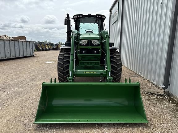 Image of John Deere 6155M equipment image 2