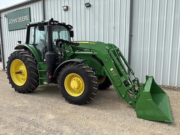 Image of John Deere 6155M equipment image 4