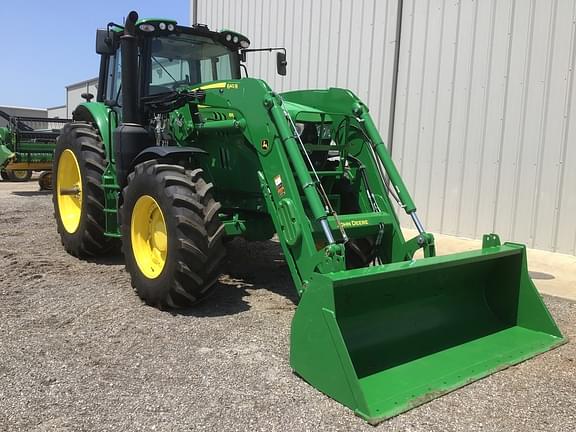 Image of John Deere 6155M equipment image 4