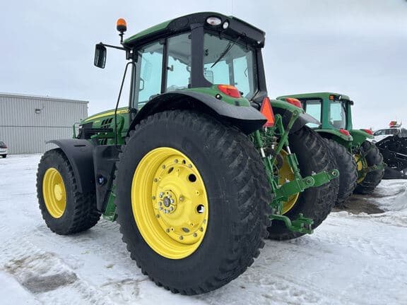 Image of John Deere 6155M equipment image 4