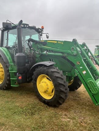 Image of John Deere 6155M equipment image 2