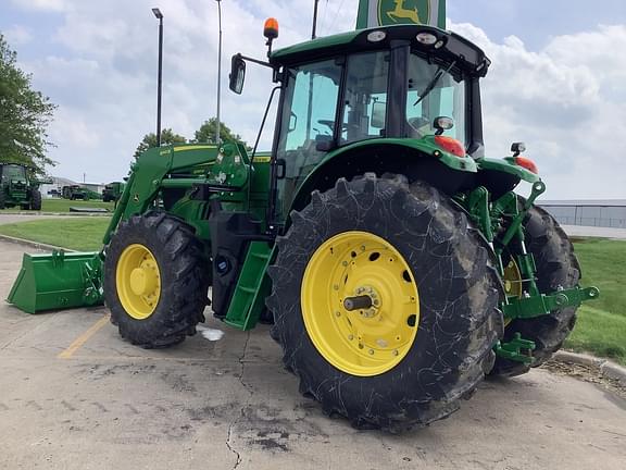 Image of John Deere 6155M equipment image 1
