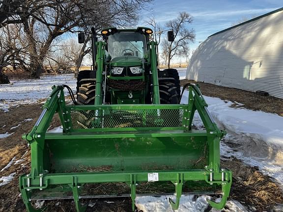 Image of John Deere 6155M equipment image 4