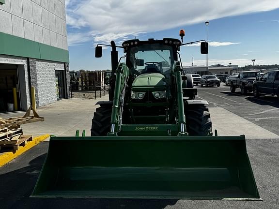 Image of John Deere 6155M equipment image 4