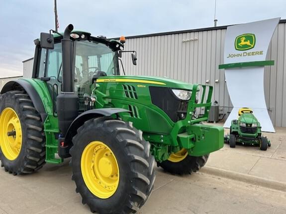 Image of John Deere 6155M equipment image 2